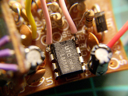 crispies-lm386